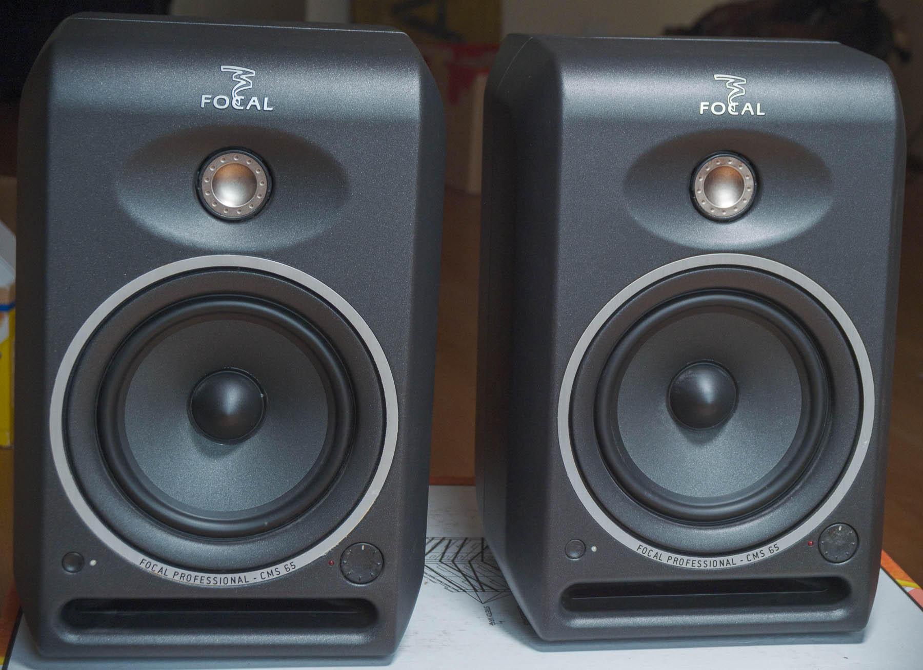 FOCAL CMS65 6.5" loudspeakers active monitors audiophile PAIR w/ K+M 26740 heavy duty stands